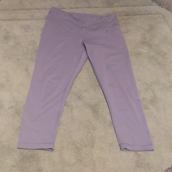 Workout capris - Picture 2 of 2